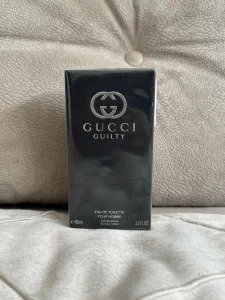 Gucci guilty muski parfem 90ML