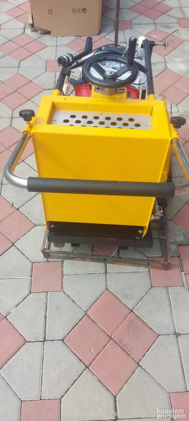 masina za secenje asvalta NOVO