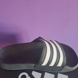 Dečije papuče, Adidas broj 33