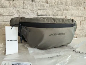 JACK&JONES / Torbica oko struka - ramena / NOVO ORG. /