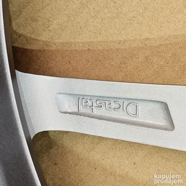 nove alu felne 19 " original tesla model 3 5x114.3