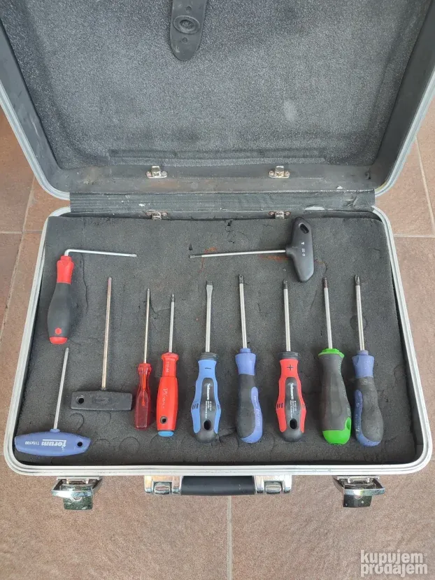 Kofer sa alatom Px Tools