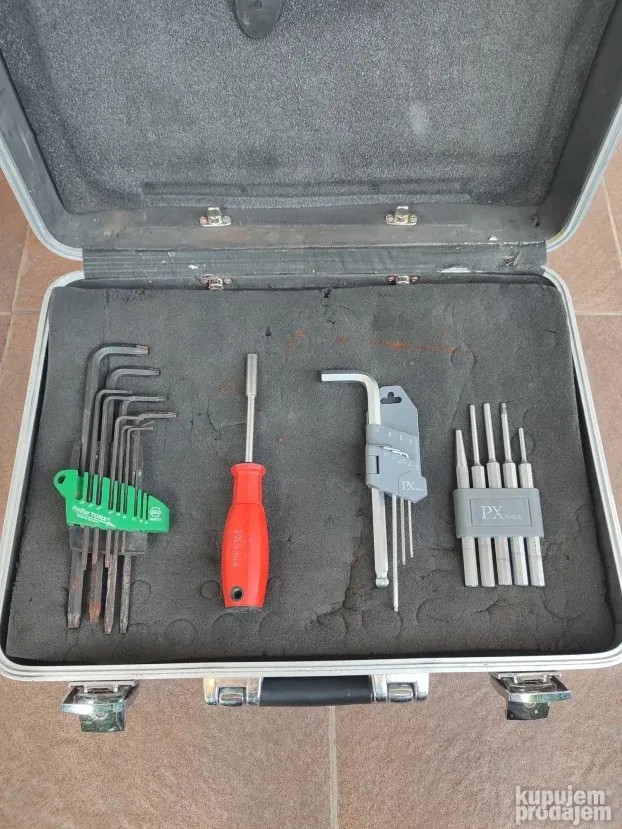 Kofer sa alatom Px Tools