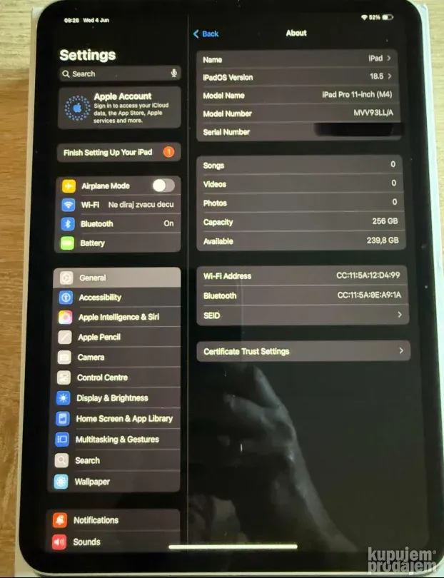 iPad Pro 11 inch 256 GB silver M4