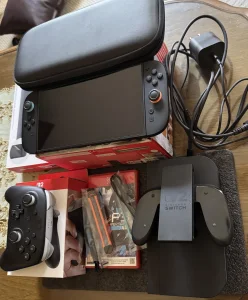 Nintendo Switch 2 + Pro Controller + Igra + Futrola