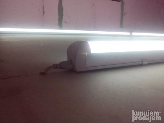 LED neonka T8 18W 120cm