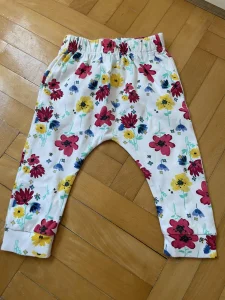 Komplet bodi, pantalone i portikla vel. 74