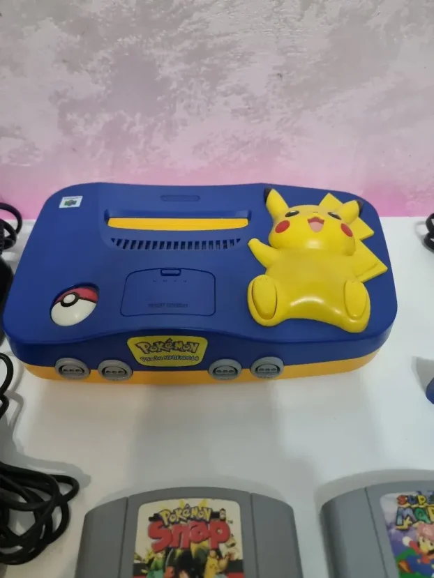 Nintendo N64 Pokemon Edicija Retko + 2 Igre Pokemon + Mario