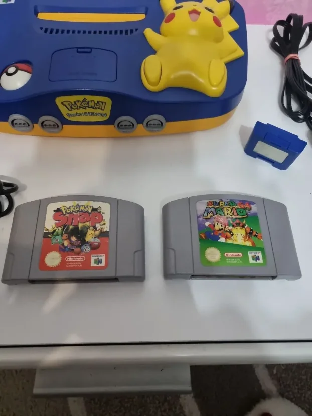 Nintendo N64 Pokemon Edicija Retko + 2 Igre Pokemon + Mario