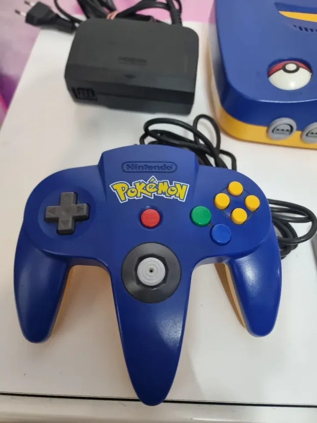 Nintendo N64 Pokemon Edicija Retko + 2 Igre Pokemon + Mario