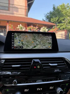 AŽURIRANJE MAPA, CarPlay, Kodiranje - Novi Sad & Beograd