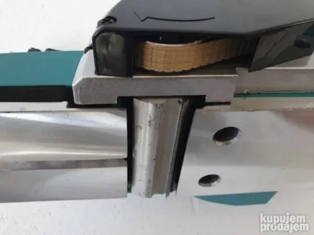 MAKITA Električno rende 1200W