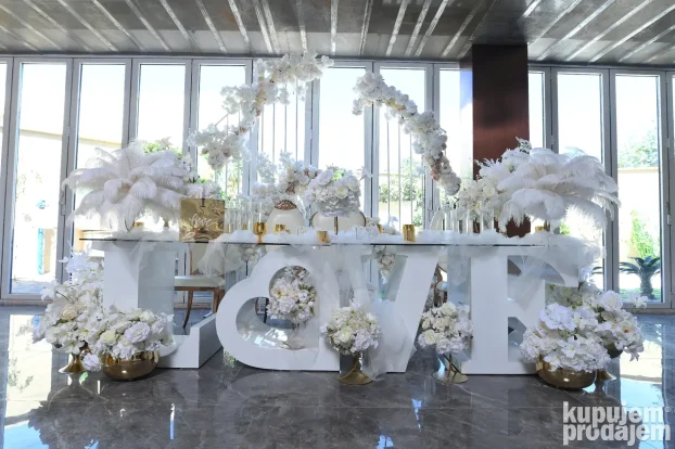 Sala za izdavanje i mini resort Novi Beograd