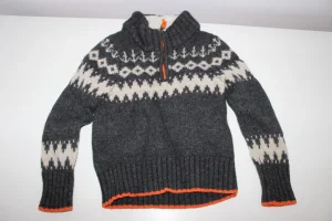 mini boden dzemper za decaka zimski sa vunom 2/3 godine