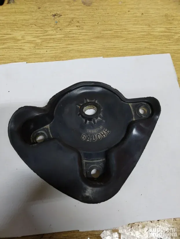 Peugeot 206 guma poklopac glave upravljaca - KupujemProdajem