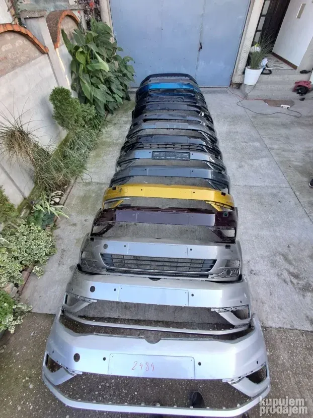 Golf 7 branik