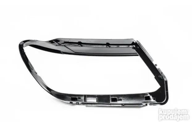 Staklo fara Tiguan 2017-