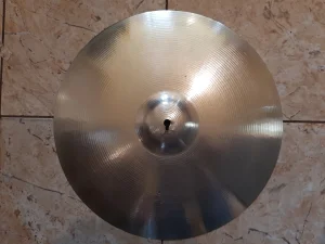 Paiste Stanbul 18 crash-ride