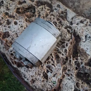 Manja hidraulična pumpa