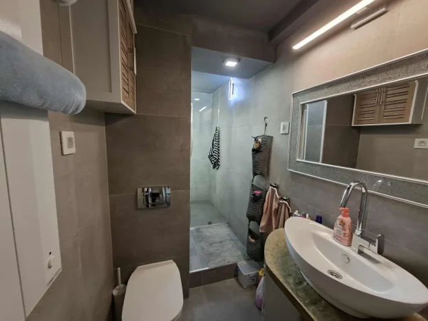 Ljuba Vuckovica , Darvinova pošta, 3.0 trosoban, 90 m²