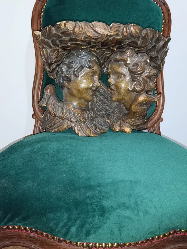 Konzola za zid Renesansa 18 19 vek drvoo