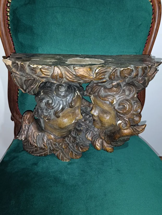 Konzola za zid Renesansa 18 19 vek drvoo