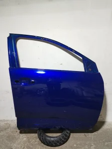 Prednja desna vrata Peugeot 3008 i 5008 od 2016-2024.god.