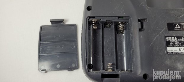 Sega Game Gear Konzola + Sonic Hedgehog igrica