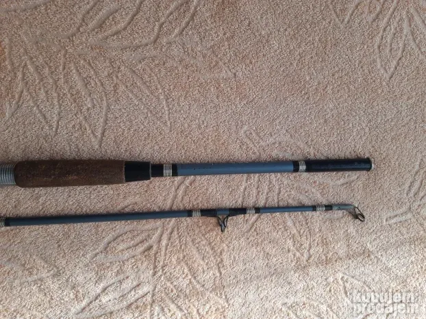 Dvodelac.Duzina1.65m.Gramaza 300g.Za bucku