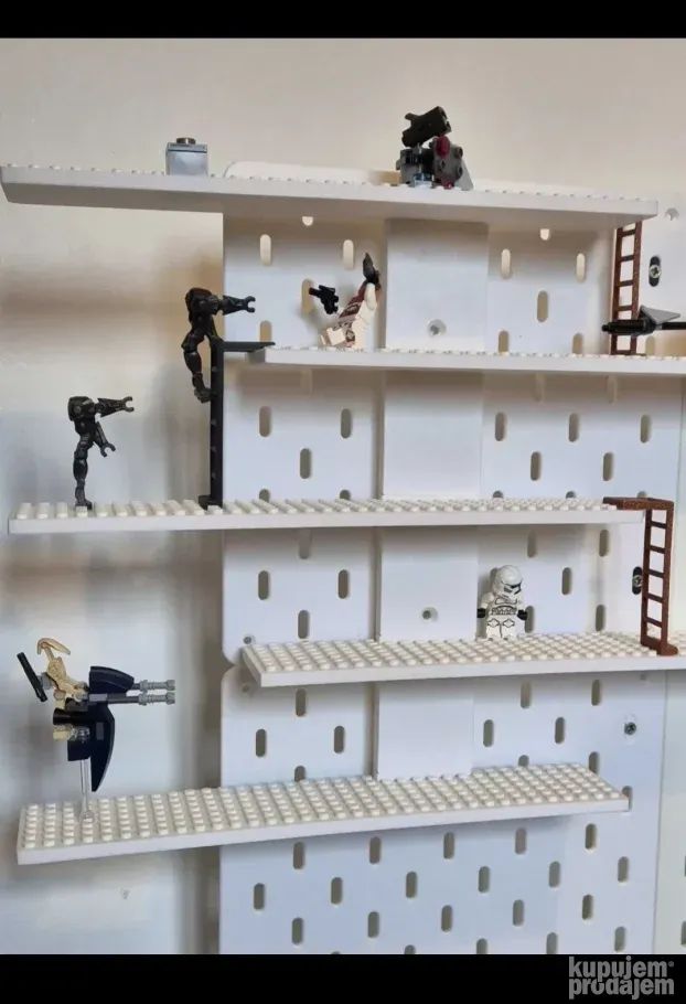 Ikea SKADIS Police za LEGO kolekcije