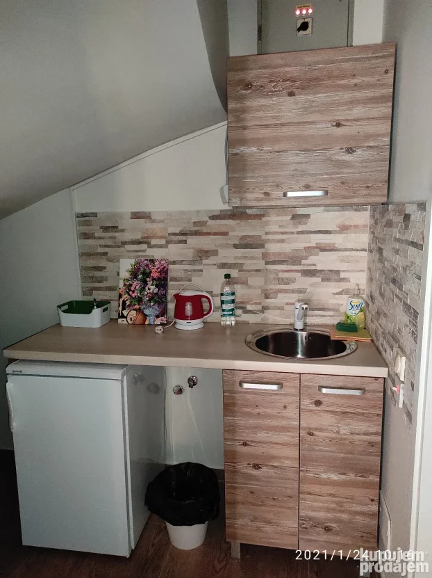 Stan na dan- Retro mini apartman-centar Zemuna