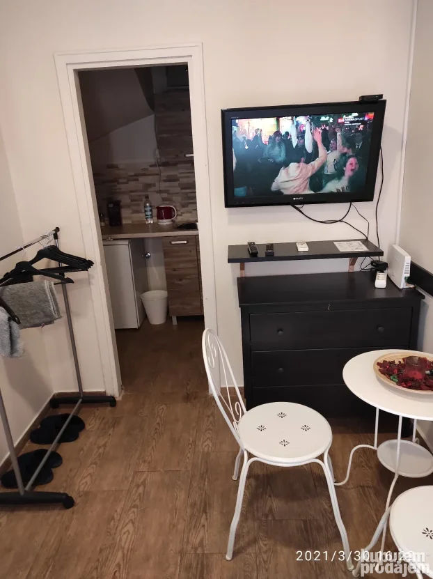 Stan na dan- Retro mini apartman-centar Zemuna