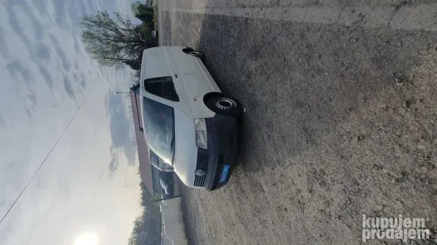 2004 Volkswagen T5 WV teretno. BUS