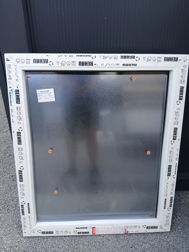 PVCfiksniprozor960x830mm-RehauEuro70(rasprodaja)