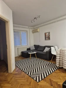 Cara Lazara, Kragujevac, Centar, 1.0 jednosoban, 35 m²