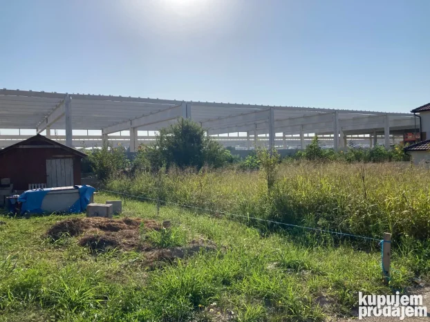 Izdajem plac - 4a - Surčin