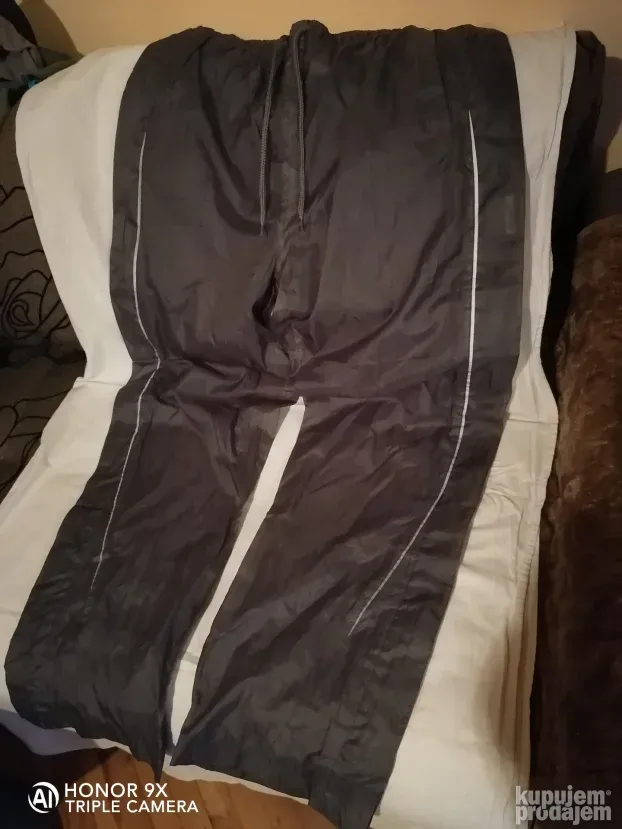 Crivit vodootporne pantalone, zip celom dužinom
