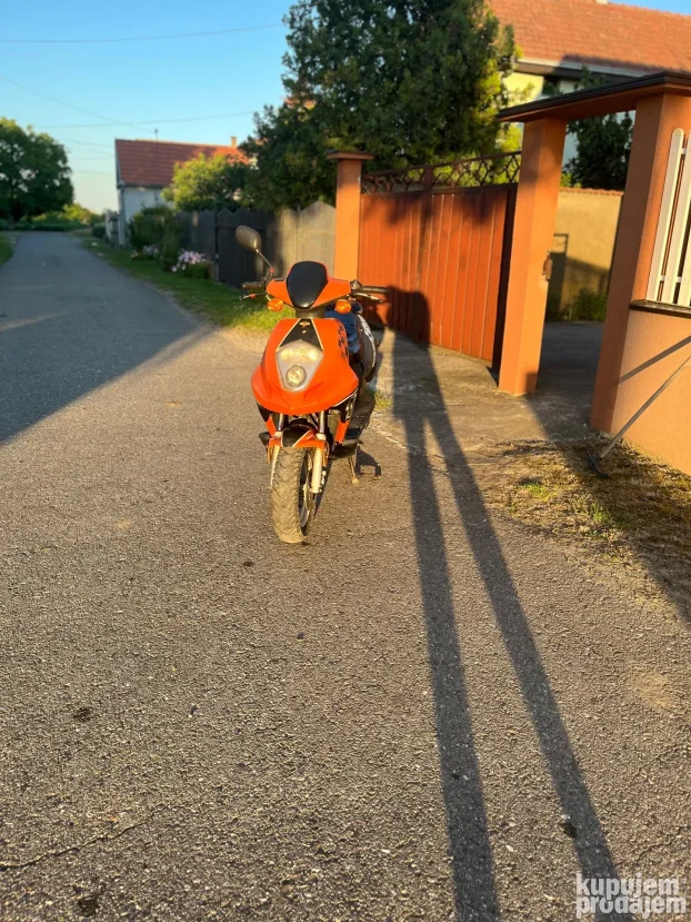 skuter