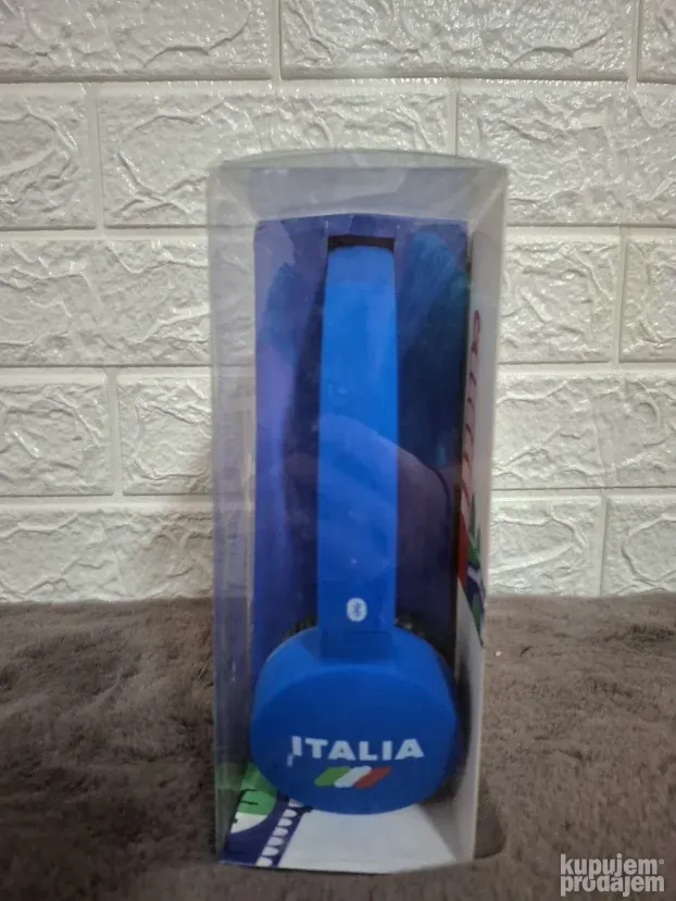 Slusalice-bezicne, Italija