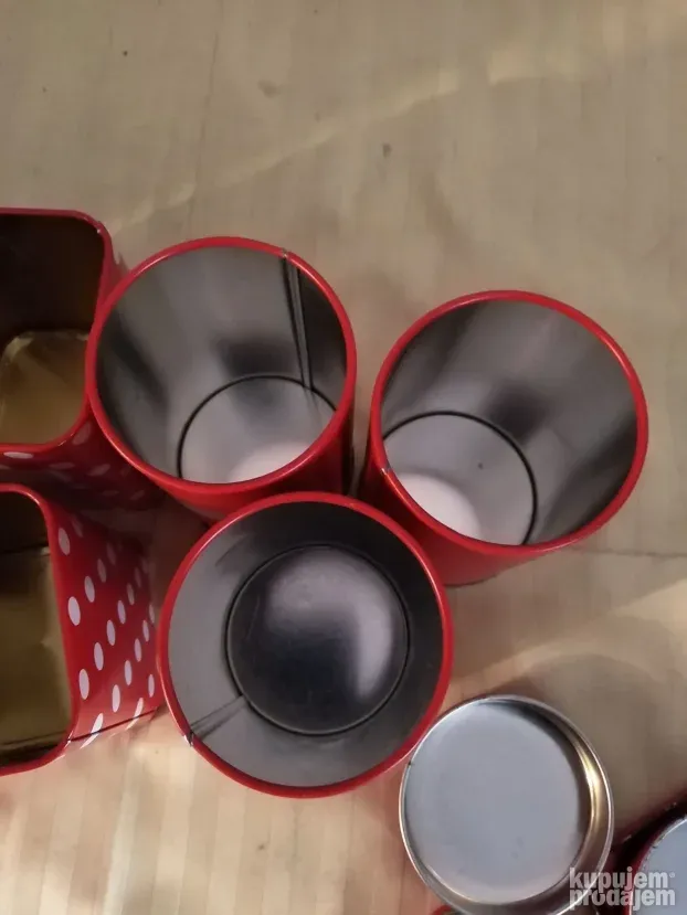 Limene kutije Coca Cola 7 komada