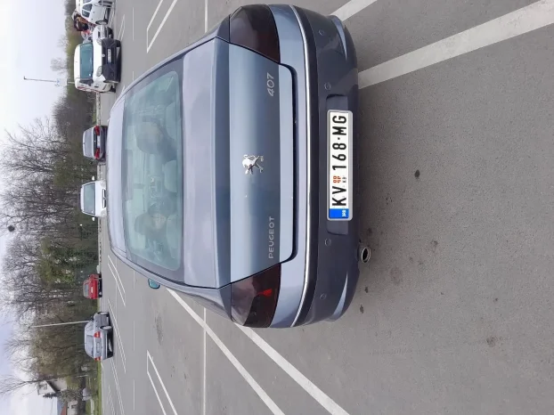 2005 Peugeot 407 2.0 benz/plin
