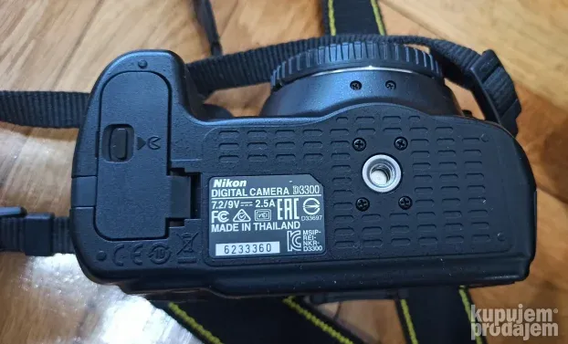 Nikon D3300 u odlicnom stanju sa 3700 okidanja