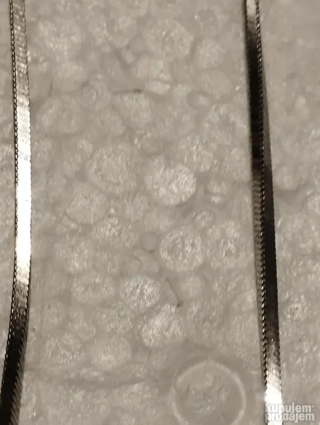 Srebtna zenska ogrlica sa priveskom u sedefu-25.3gram-40cm