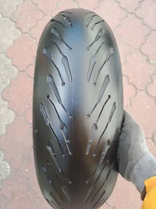 Moto guma michelin 180/55/17 god 2022