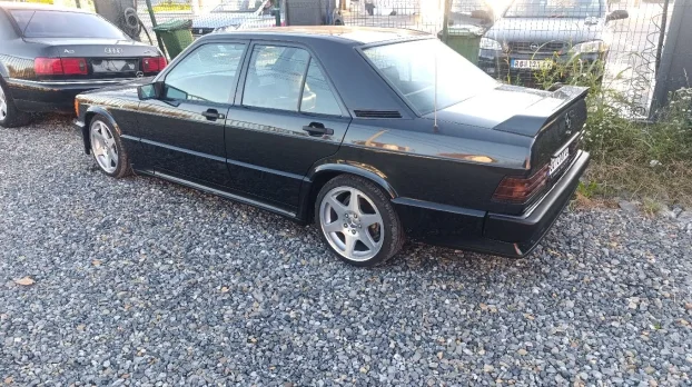 1987 Mercedes 190 2.6 Cosworth kit