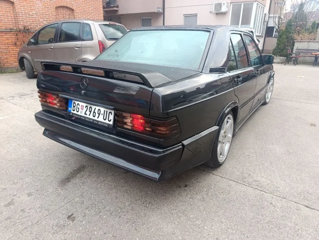 1987 Mercedes 190 2.6 Cosworth kit