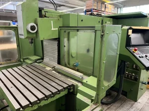 Glodalica vertikalna Deckel FP 4 NC