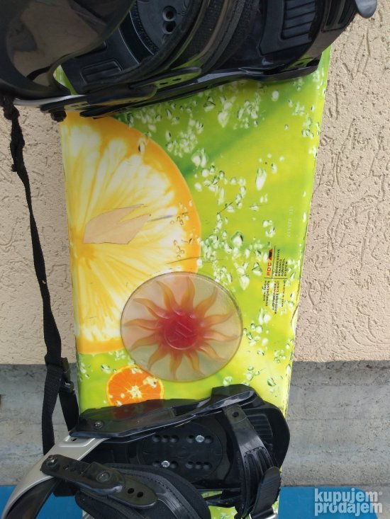 Snoubord GARNIER 155 cm