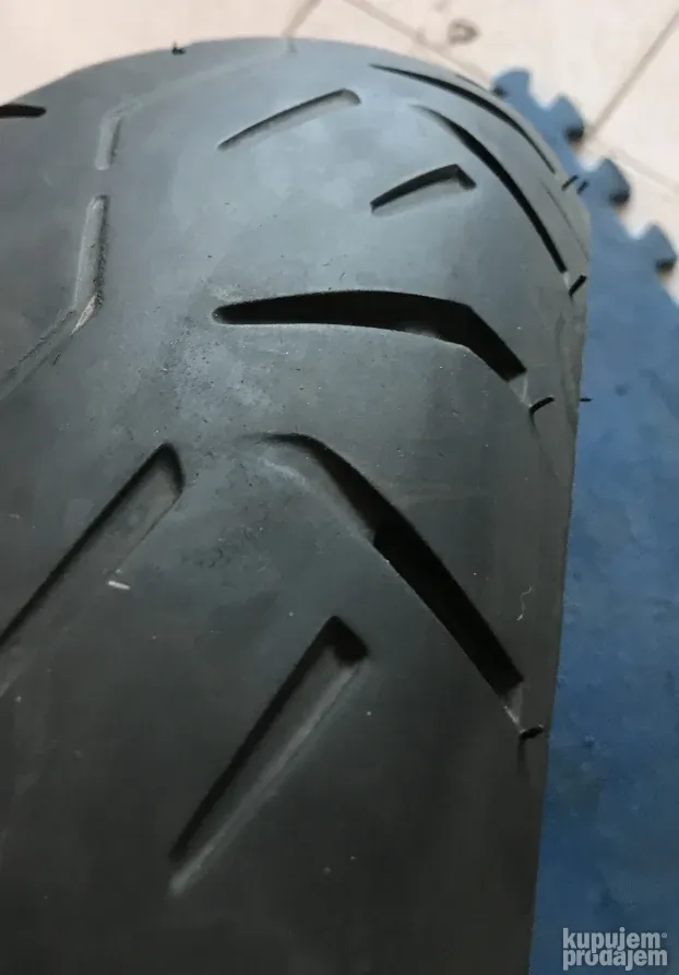 Brigestone Exedra Max 170/70-16 polovna