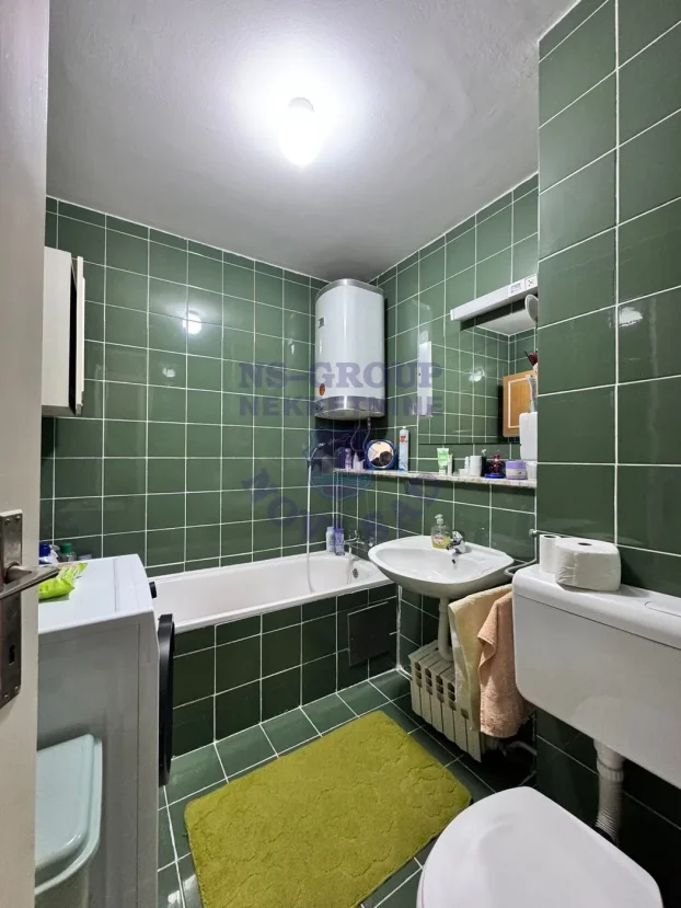Š:546099, Sremska Kamenica, 3.0, 75 m²